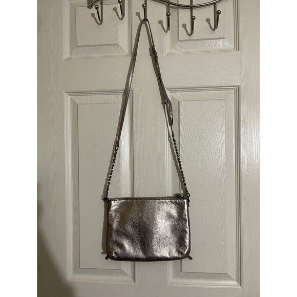 The Sak Crossbody Purse.  Metallic Copper Color. 2 Front Zippers. Top Zip - Picture 14 of 14